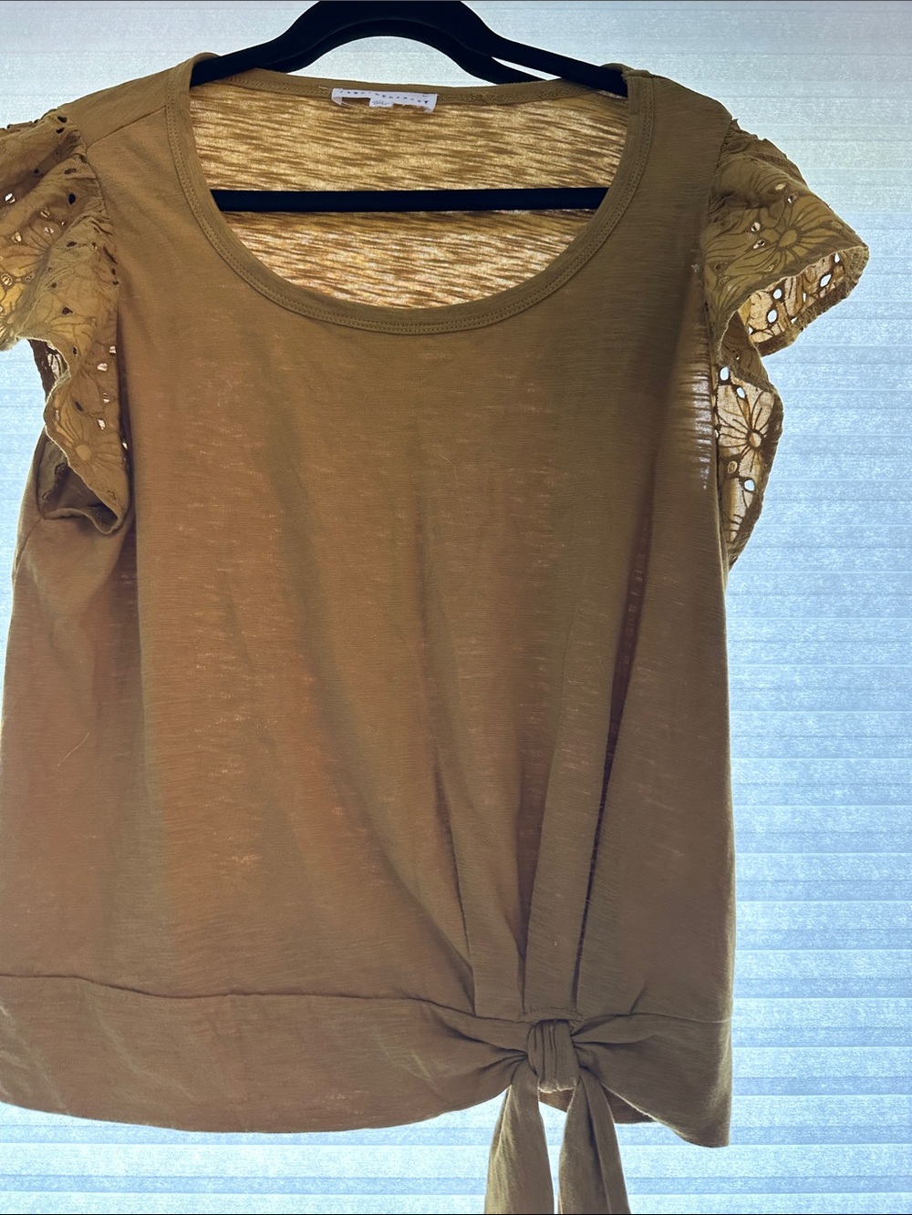 Women’s Olive Tie-Hem Top with Eyelet Sleeves